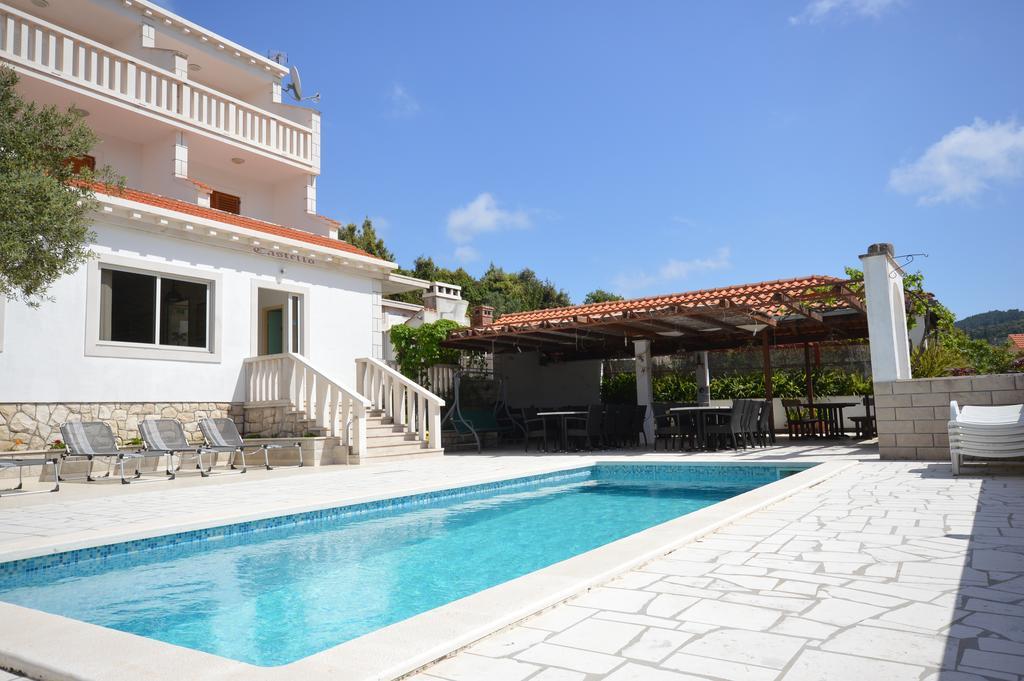 Villa Castello Zrnovo Exterior foto